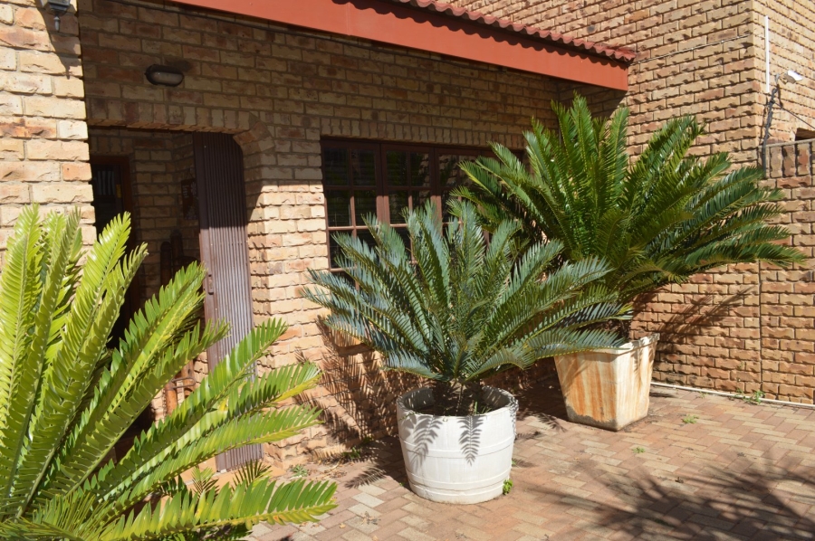 4 Bedroom Property for Sale in Doringkruin North West